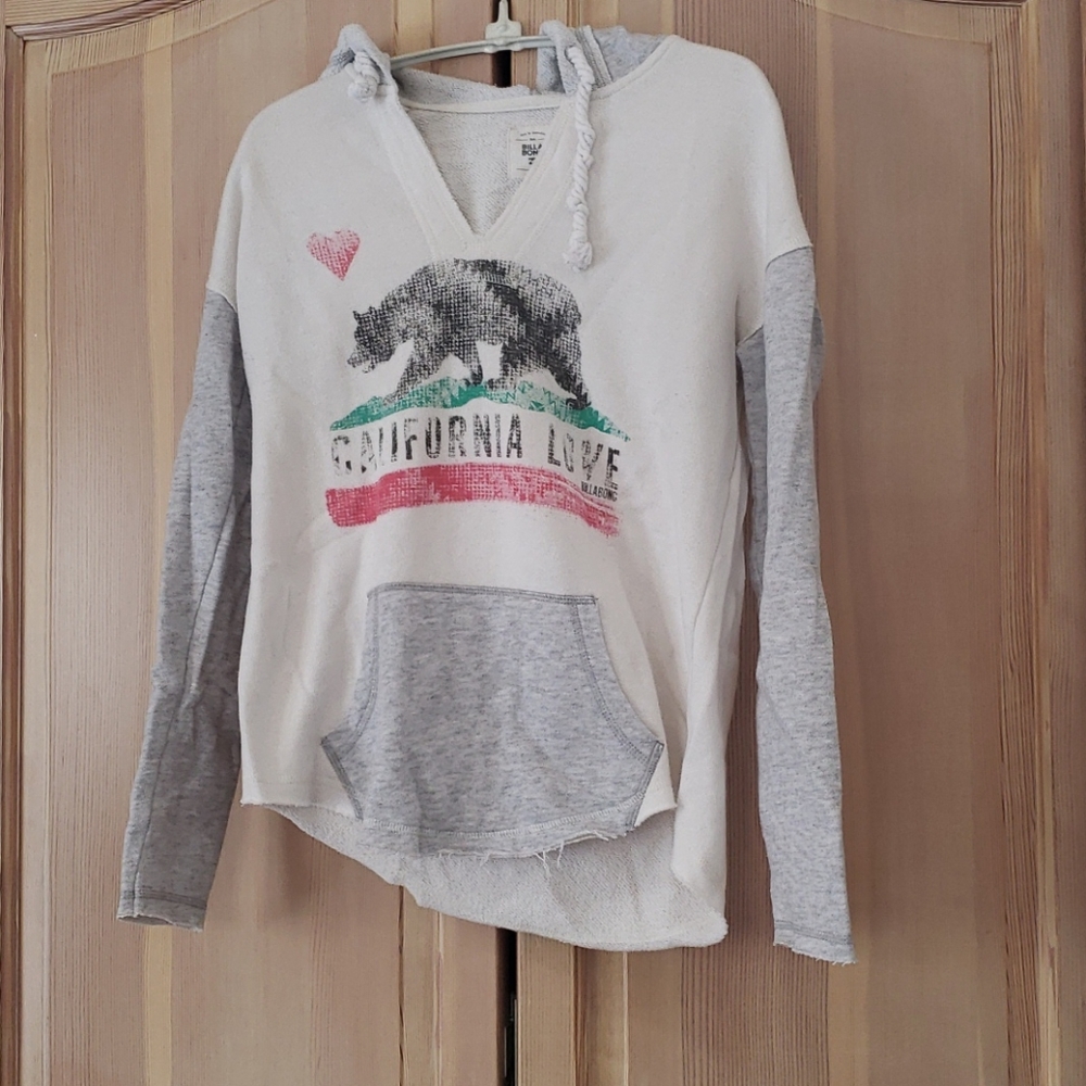 White California Love sweatshirt